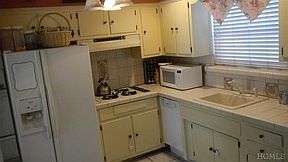 3rd image of 191 Kearney Ave