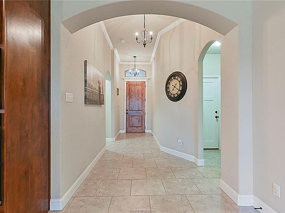 2nd image of 15614 Shady Brook Ln