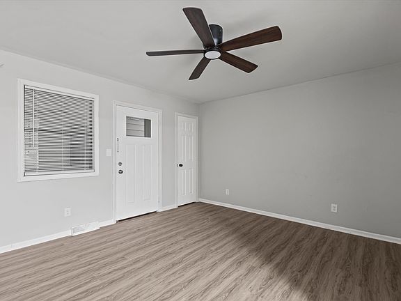 2nd image of 720 Ottawa St APT 132