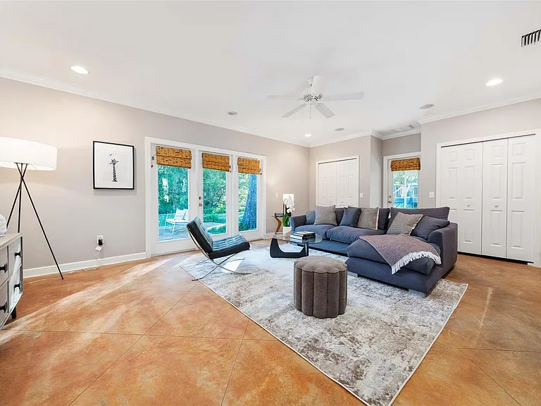 8120 NW 48th Ln — Photo 52