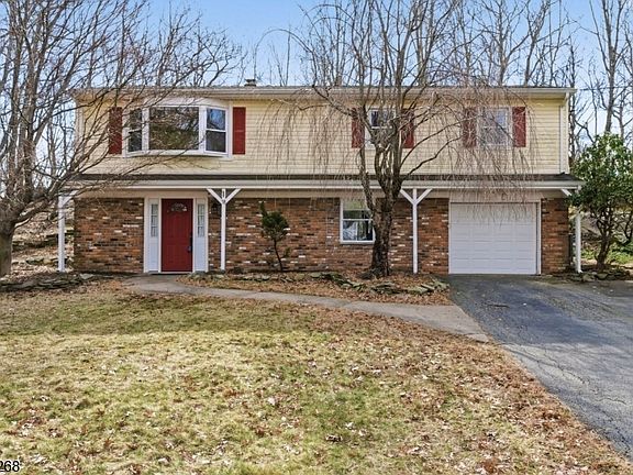 3rd image of 18 Byram Bay Rd