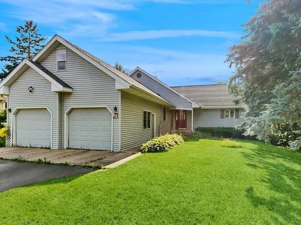 111 Martin STREET, Sharon, WI 53585