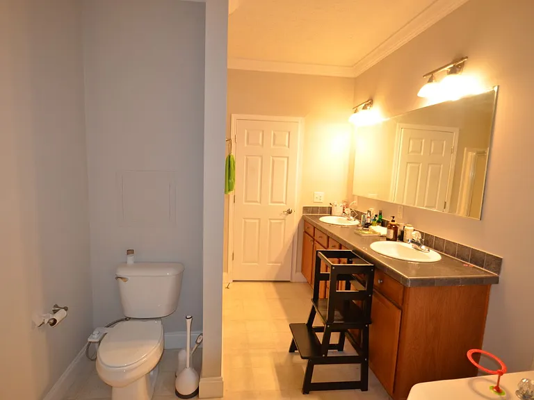 116 Justice St — Photo 17