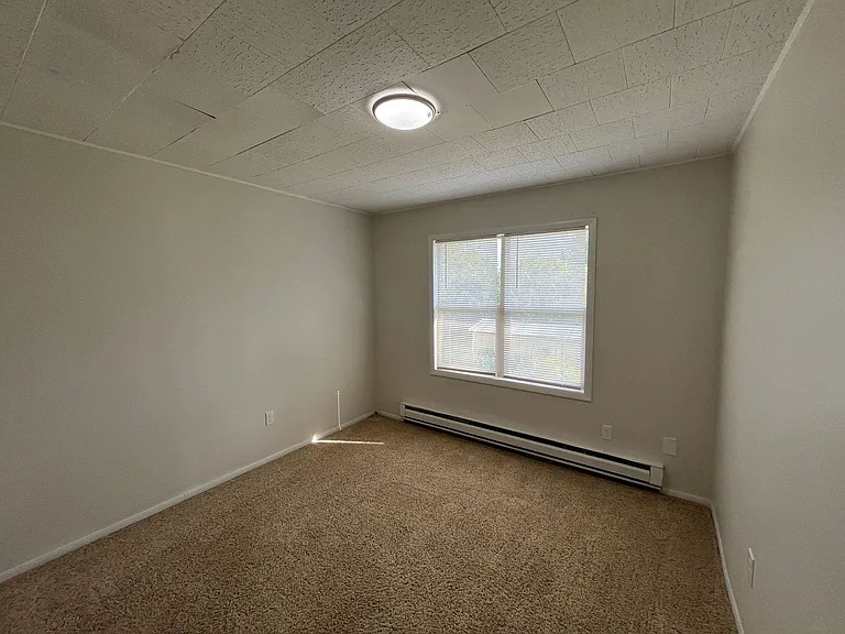 203 E Front St — Photo 17