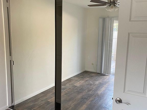 2nd image of 4580 Glacier Ave