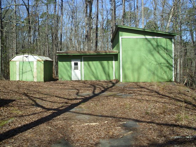 2nd image of 81 Red Bud Ln