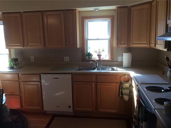 5th image of 306 N 1st St