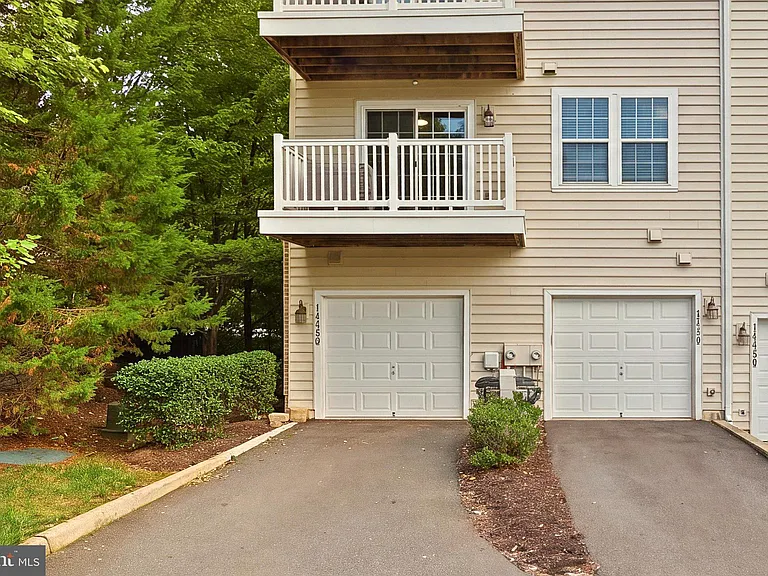 14848 Mason Creek Cir — Photo 35