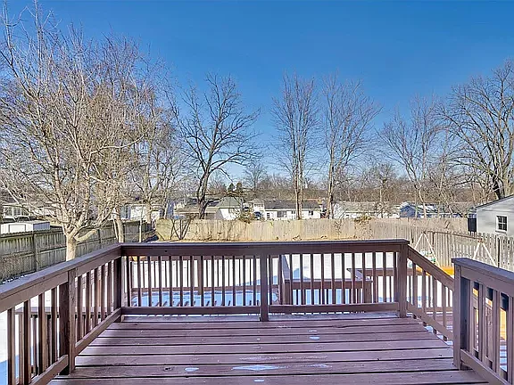 215 Monica Dr — Photo 10