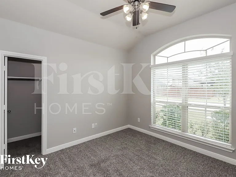15007 Appian Oak St — Photo 13