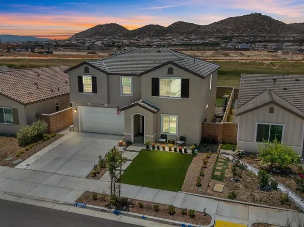 30753 Alister Ln, Winchester, CA 92596