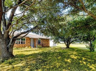 2762 W Highway 199, Springtown, TX 76082