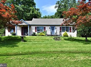 6558 Upper Ridge Rd, Green Lane, PA 18054