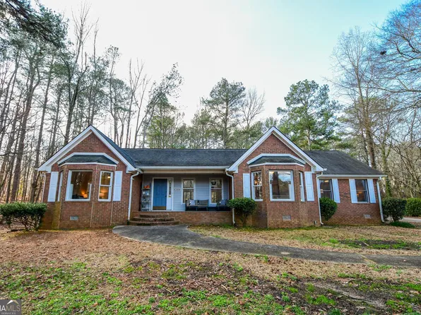 160 Farm Ln, Fayetteville, GA 30214