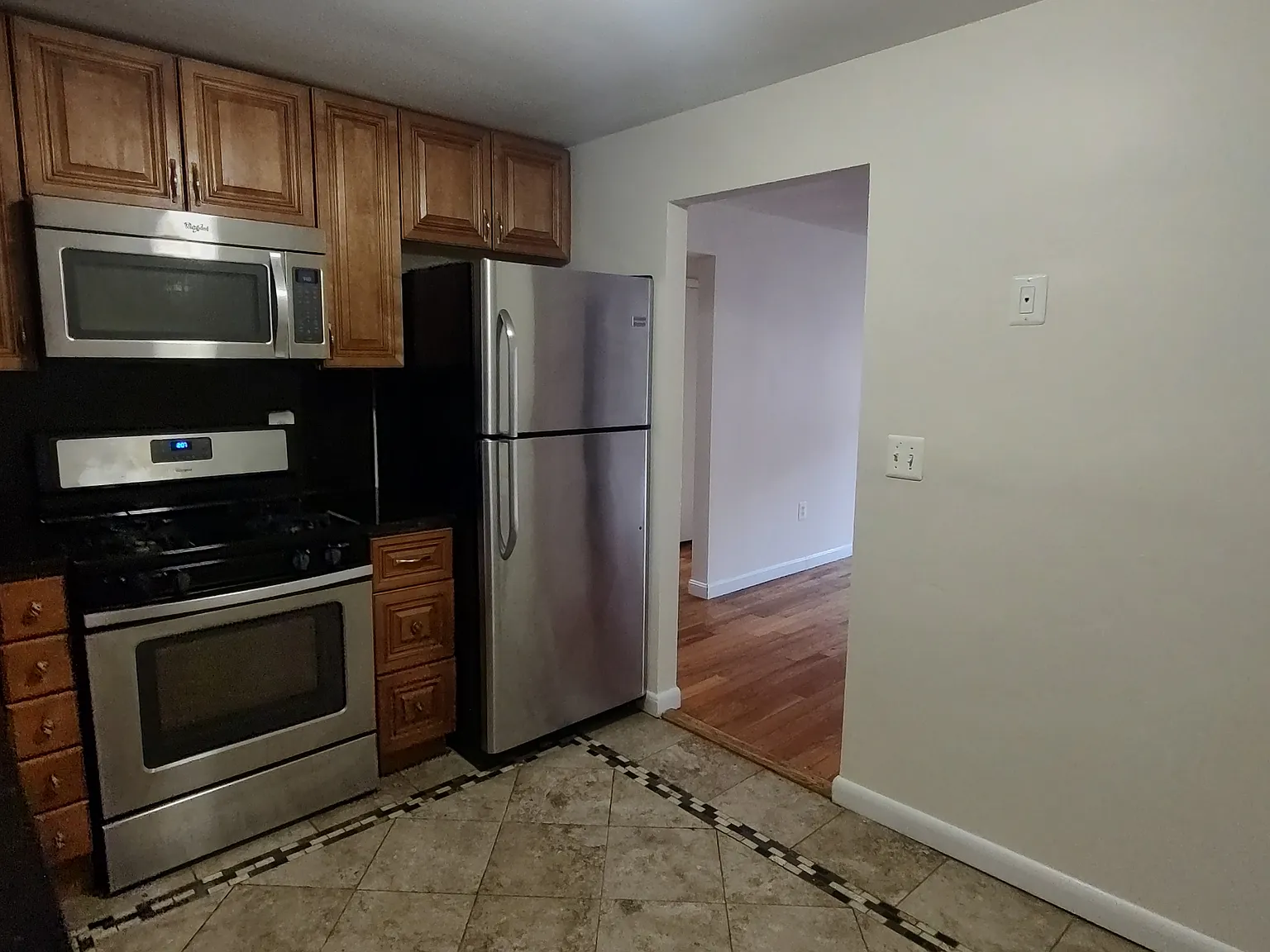 37 Oxford Cir — Photo 4