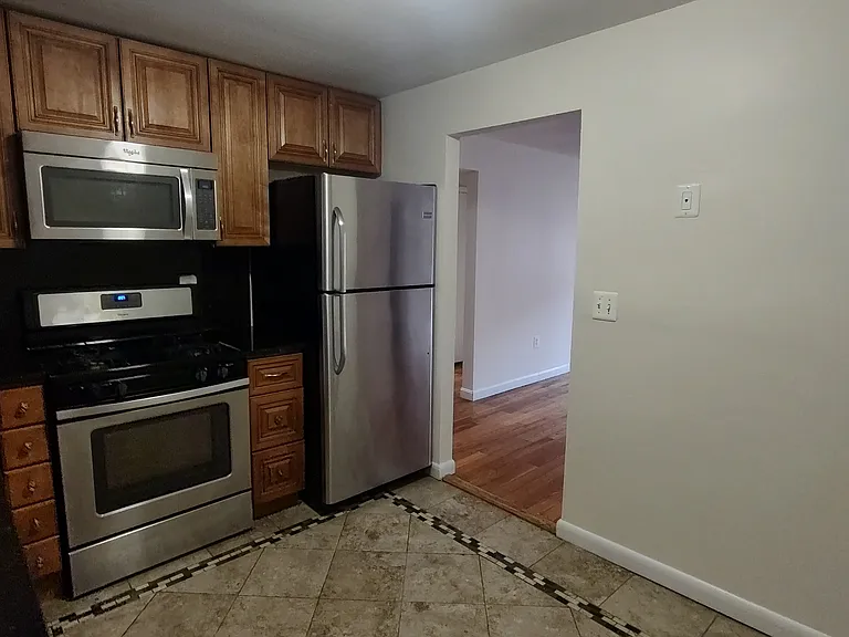 37 Oxford Cir #37A — Photo 4
