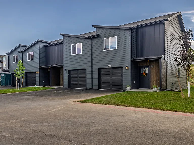 3383 Crosswind Ct #2 — Photo 40