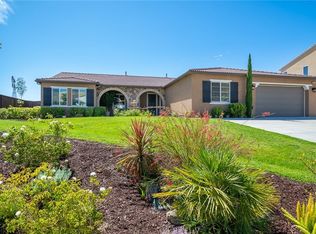 33262 Sweet Nectar Rd, Wildomar, CA 92595