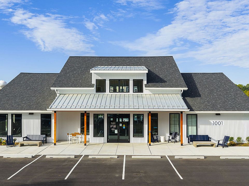 Boulden at Southfields Clubhouse