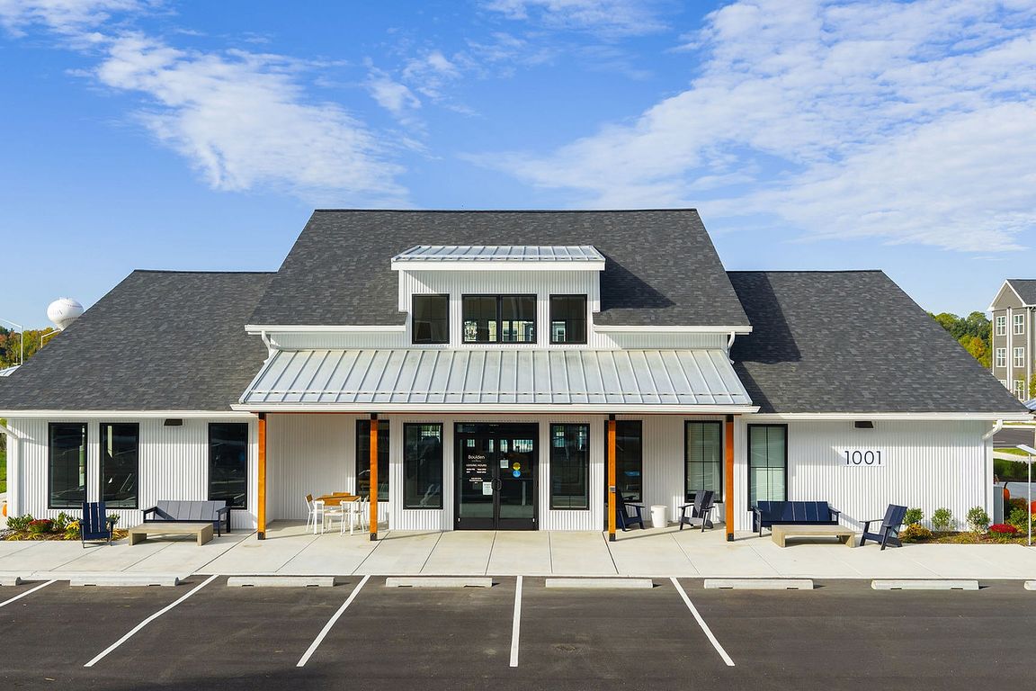 Boulden at Southfields Clubhouse