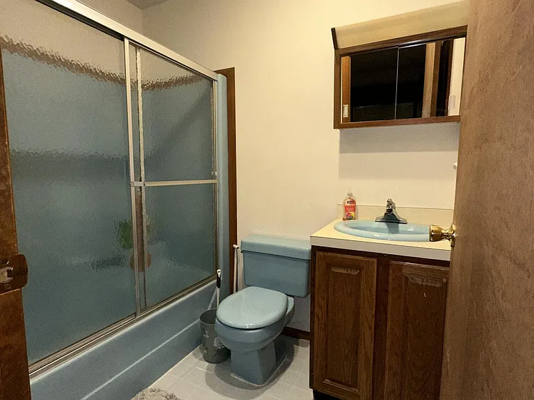 130 Lakeview Ter — Photo 12