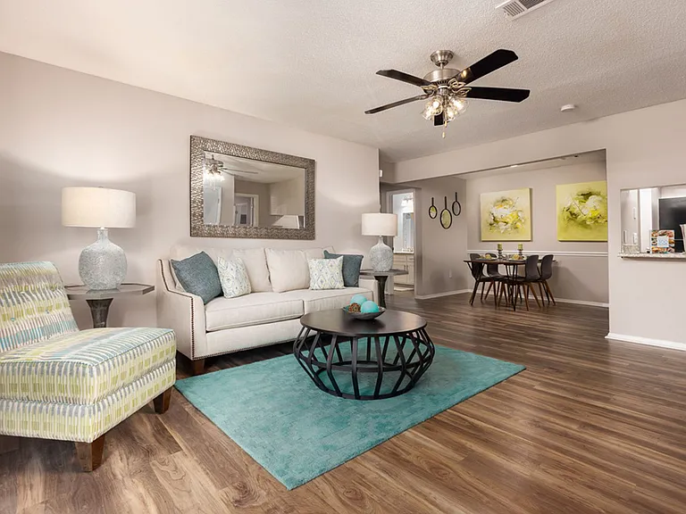 Kessler Point Apartment Homes — Photo 22