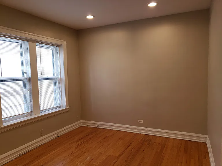 6964 N Ashland Blvd #1S — Photo 40
