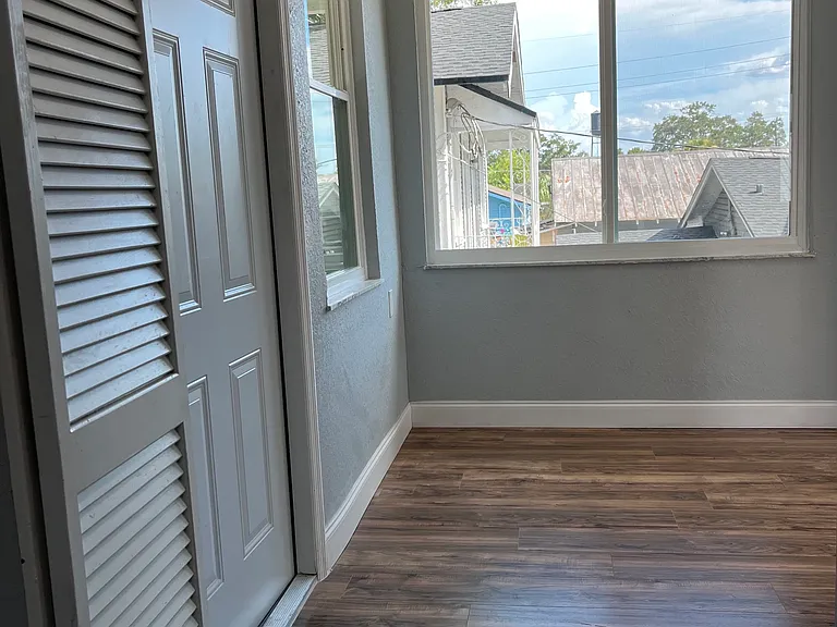 3007 Sanchez St #B — Photo 5