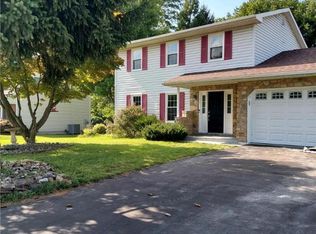 609 W Franklin St, Topton, PA