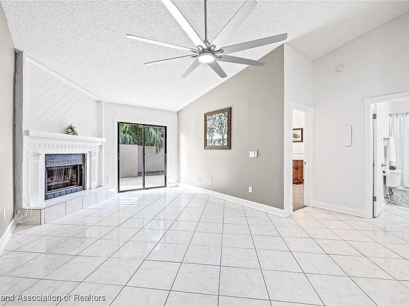 5th image of 3414 S Sunrise Villas Ct