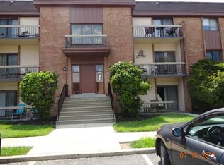 46203 Delaire Landing Rd #203, Philadelphia, PA 19114