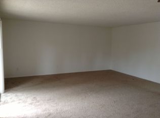 6818 Los Verdes Dr APT 2, Rancho Palos Verdes, CA 90275
