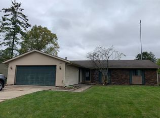 3801 N Vienna Woods Dr, Muncie, IN 47304