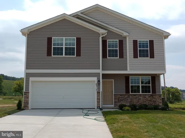 4317 Brent Dr, Spring Grove, PA 17362