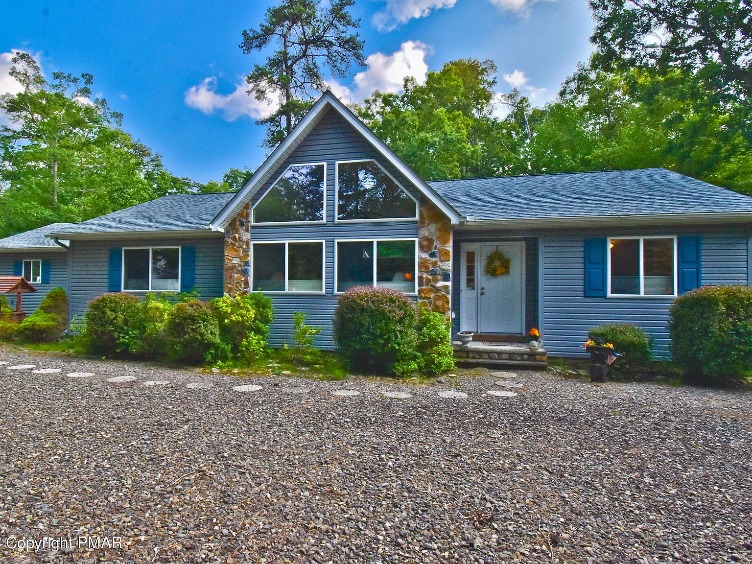 1019 Long Lake Rd, Tamiment, PA 18371 Zillow