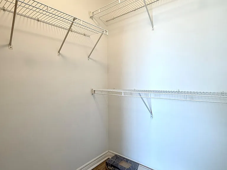 33 Cox Blvd #1521 — Photo 16