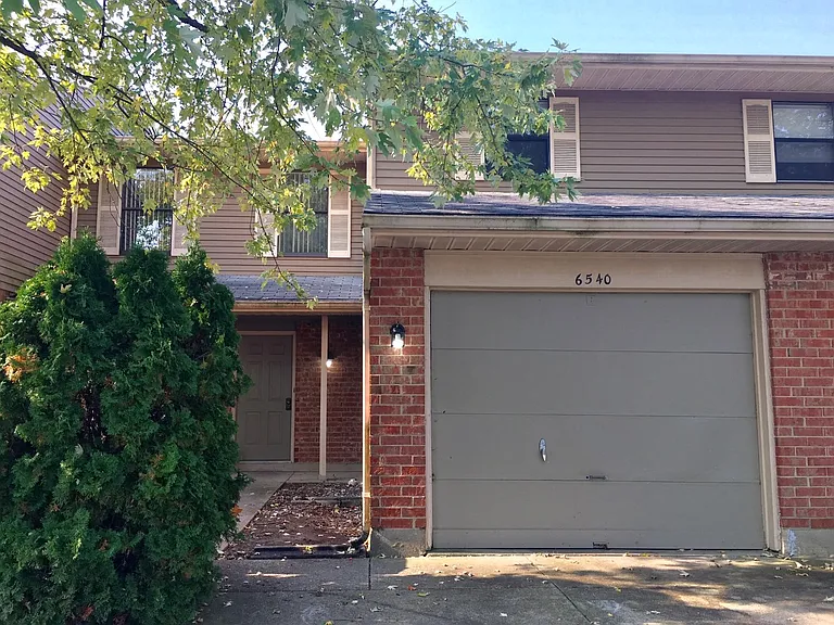 6540 Rolling Glen Dr — Photo 9