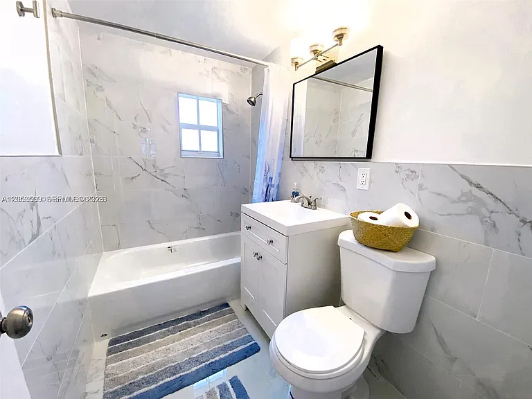 342 NW 7th Ave — Photo 7