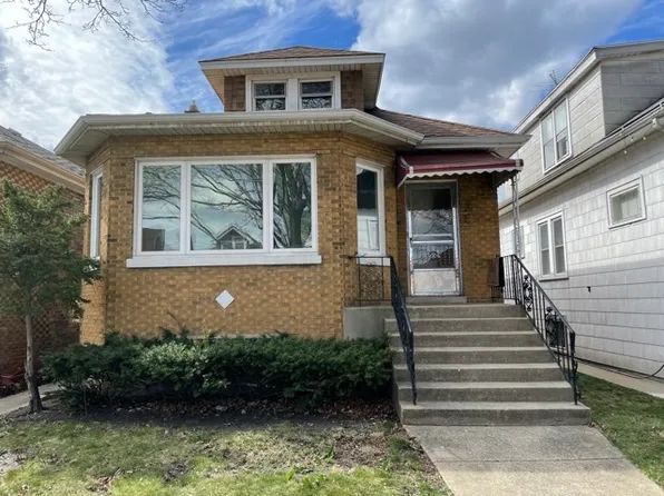 3006 N Marmora Ave, Chicago, IL 60634