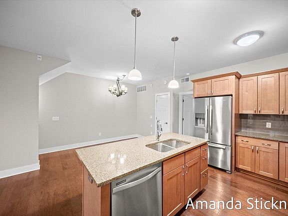 4th image of 2078 Celadon Dr NE #92