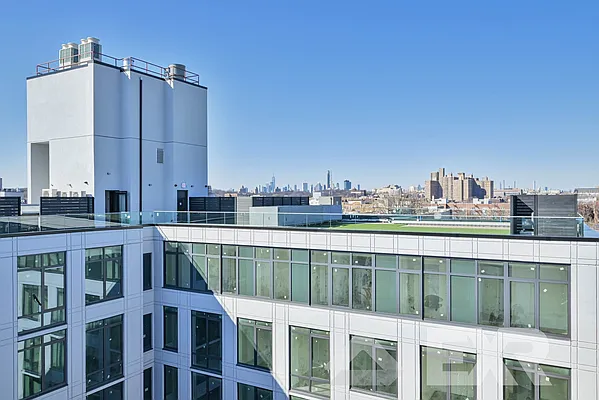 Rented by EXR | media 7