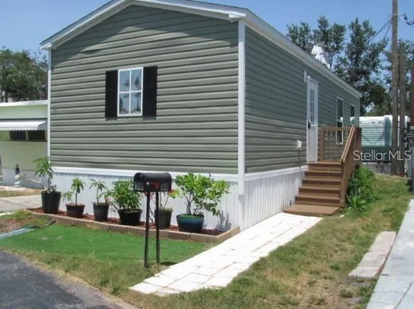 7801 34th Ave N Lot 30, St Petersburg, FL 33710