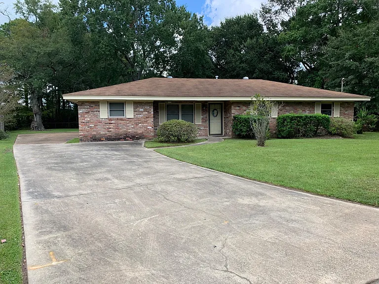 113 Sunhaven Dr — Photo 1