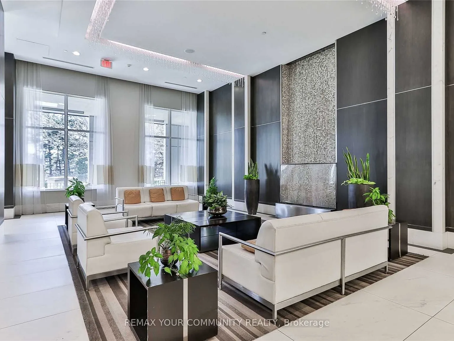 2 bed, $2,300 — Photo 3