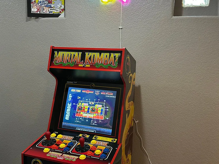Unleash your inner gamer in our arcade, where fun and endless gameplay await!
