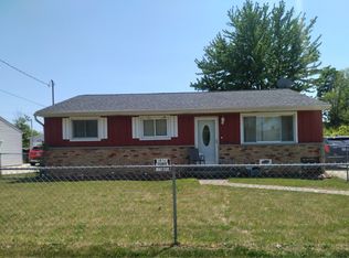 2406 Alpine Dr, Saginaw, MI 48601
