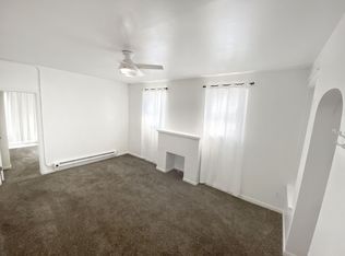 240 Main St APT 3C, Longmont, CO 80501