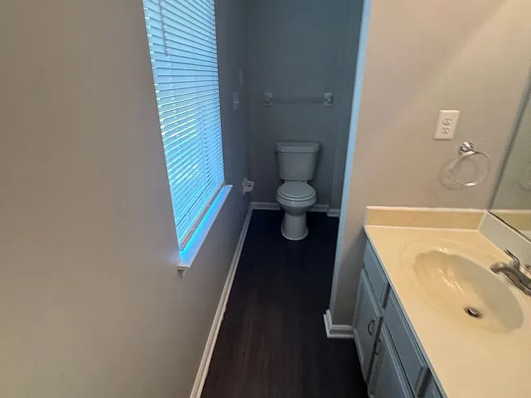 10101 Stephenson Ln — Photo 12