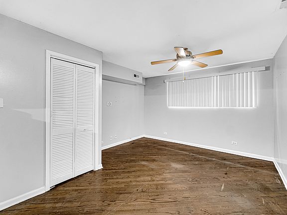 4th image of 1301 E 71st Pl #G