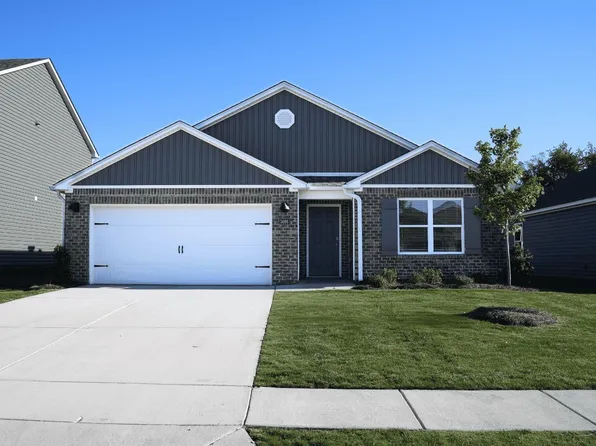 3866 Heritage Crest Dr, Bessemer, AL 35023